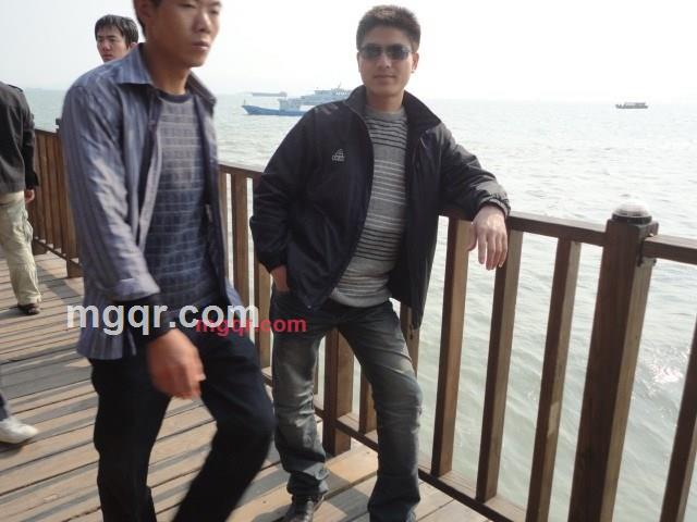 真情无悔的人的第6张照片