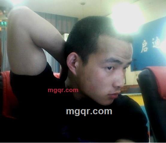 夜很@空虚的第1张照片