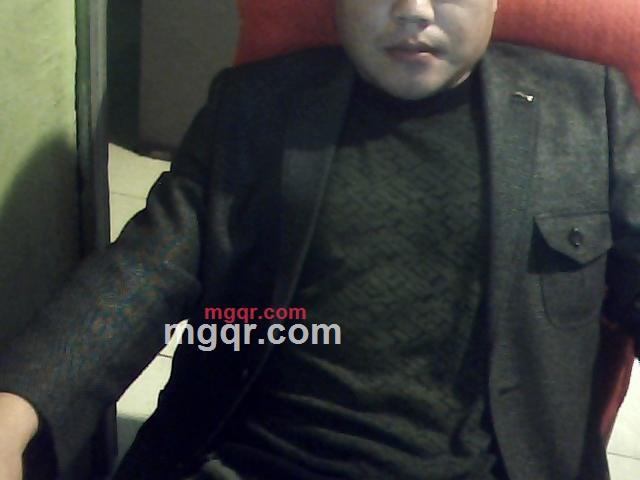 凹凸曼打小妖怪的第2张照片