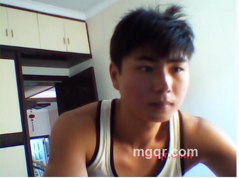 散落的誓言戏弄了青春的第1张照片