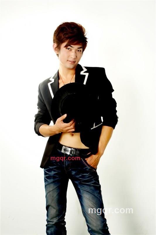 狼一人的第2张照片