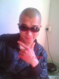 光头大眼的第1张照片