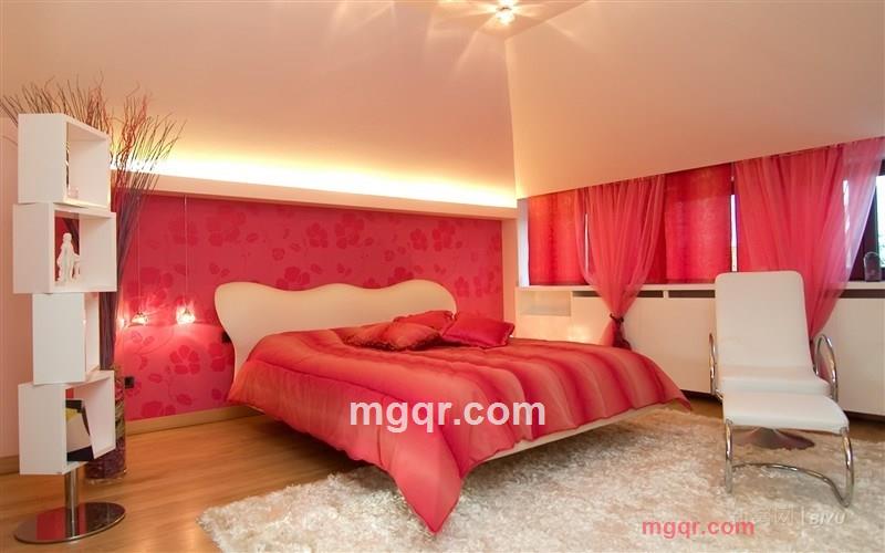 深夜男女销魂声的第1张照片