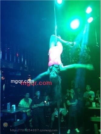 `小爱的第1张照片