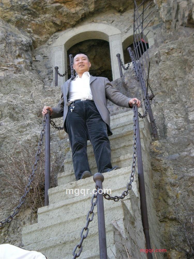 竹前的第1张照片