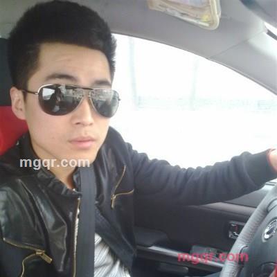 内夜疯狂的第2张照片