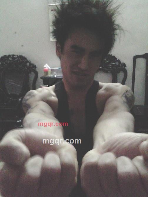 拉风的小伙子的第1张照片