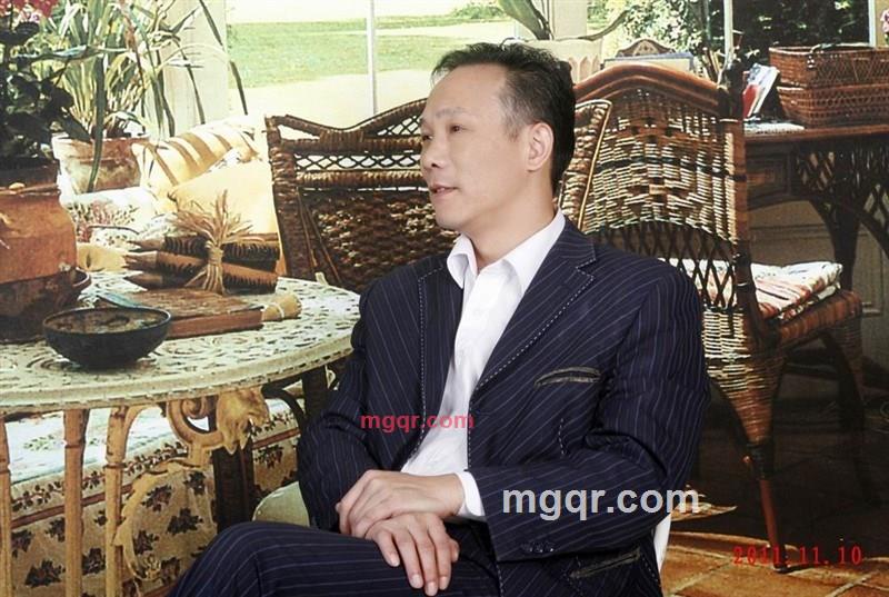 高山孤松的第2张照片