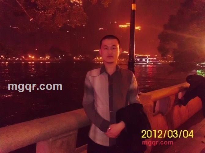 杨荣轩的第3张照片