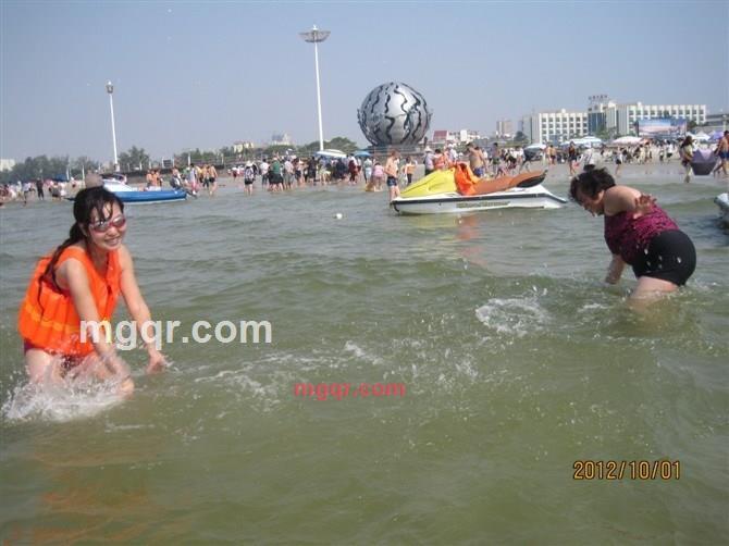 《冬天的雪》的第5张照片