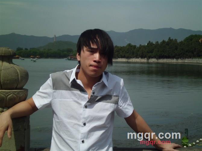 夜色微量的第1张照片