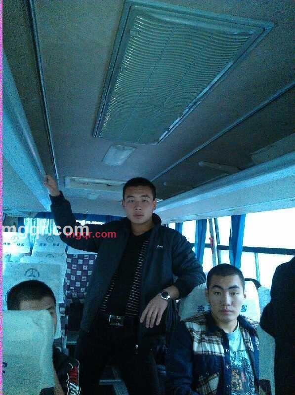 直蹦主题的第3张照片