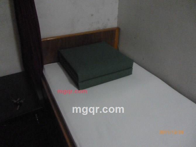 直蹦主题的第2张照片