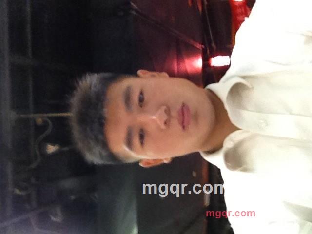 世界哪有真情00的第4张照片