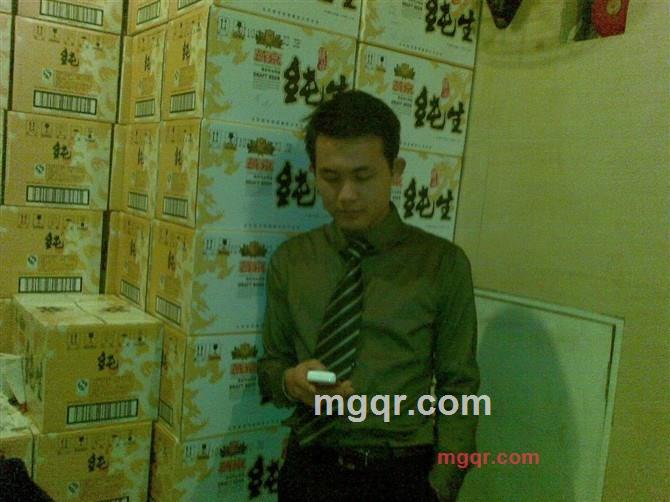 黑狗哲的第1张照片