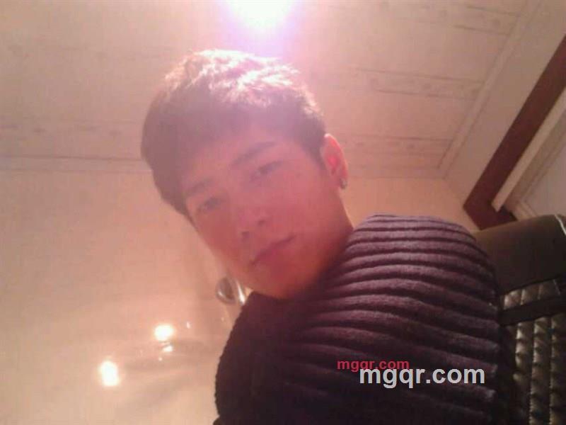 EVE404的第3张照片