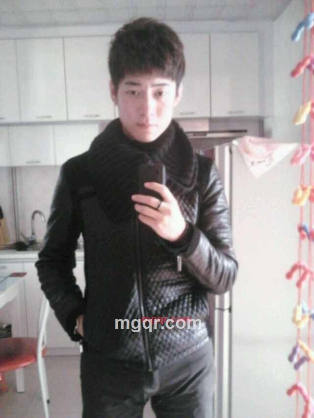 EVE404的第1张照片