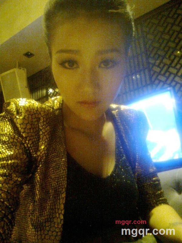 MS静静的第5张照片