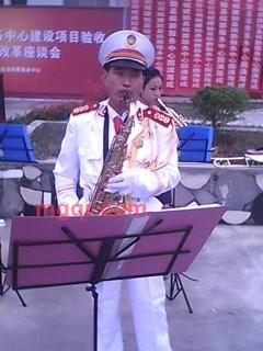 紫罗男的第1张照片