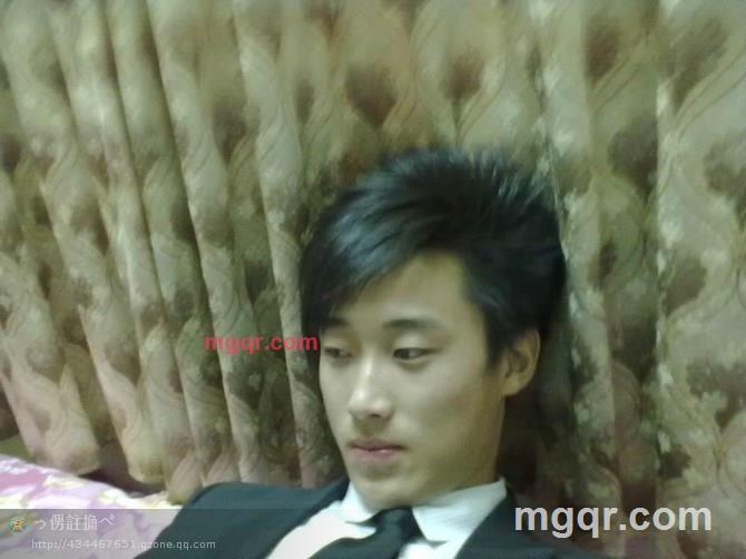 寂寞男孩1990的第1张照片