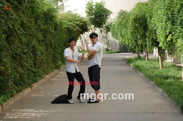 偷腥的深白色的第2张照片