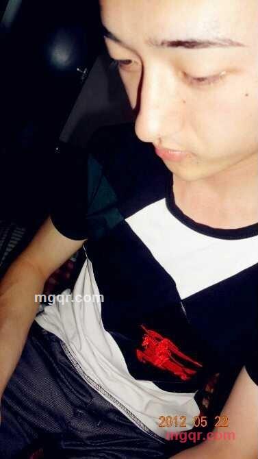  情 缘的第1张照片