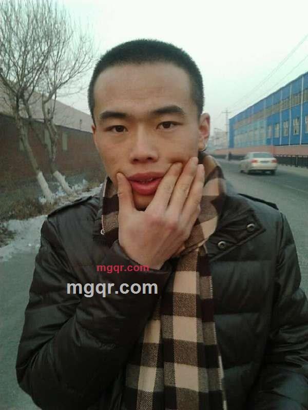 ╰___空心的第1张照片