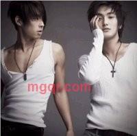 身在诱惑的街的第1张照片