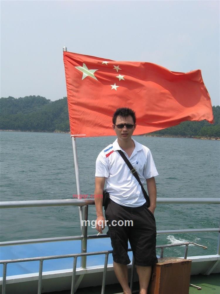 帅哥哥了的第1张照片