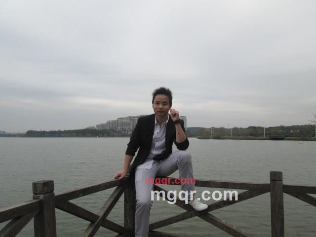 滥情。的第15张照片