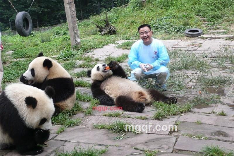 男人是龙的第2张照片