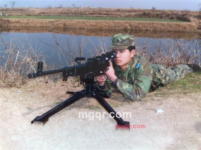 狼情夜销魂的第1张照片