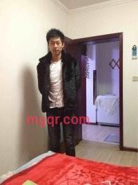 纯情小伙稳妥的第2张照片