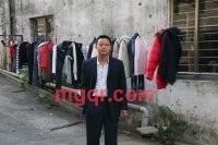 卖假发为生的第2张照片