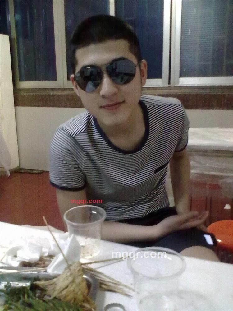 LESLIE001的第2张照片