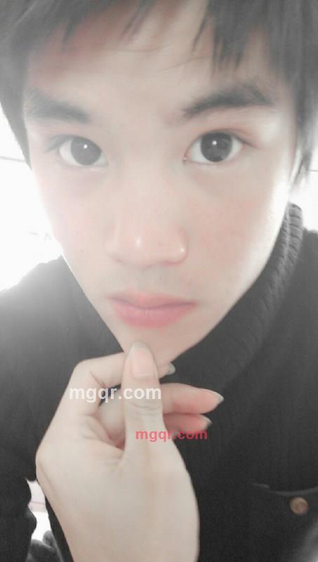 深藏不漏的男人的第11张照片