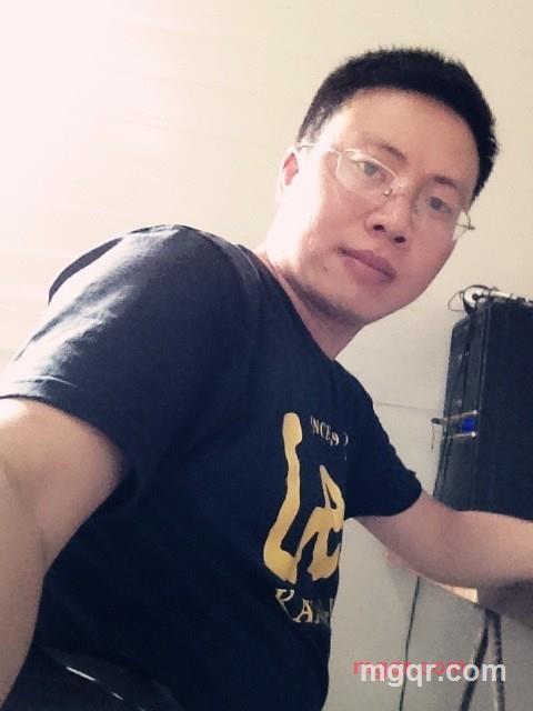 下着雨づ夜的第2张照片