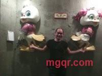 花季男子的第2张照片