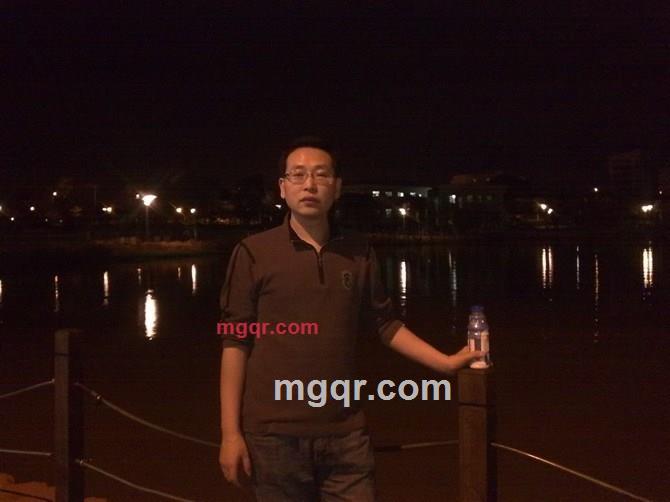 江山雾雨的第1张照片