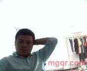 成人男子的第1张照片