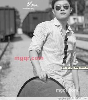 天涯苦情人的第1张照片