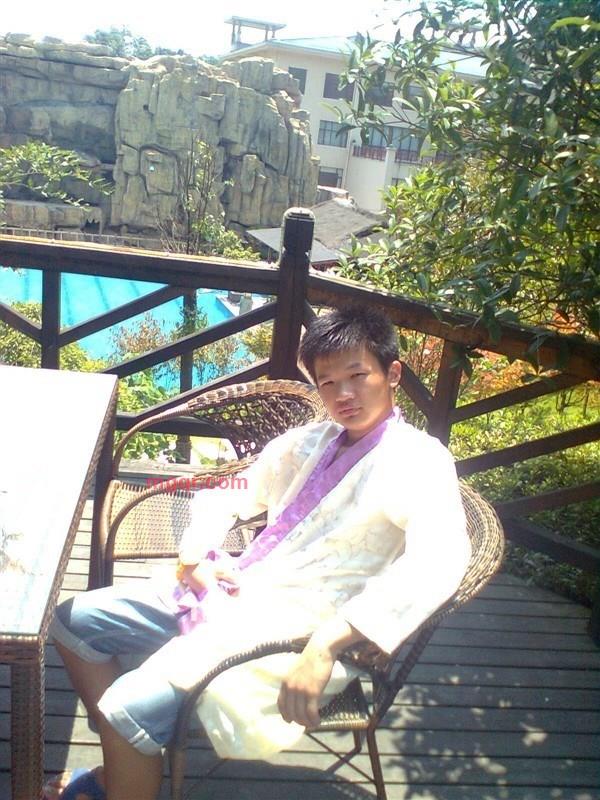 纸飞机的梦想的第1张照片