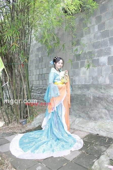 别让眼睛习惯了泪的第15张照片