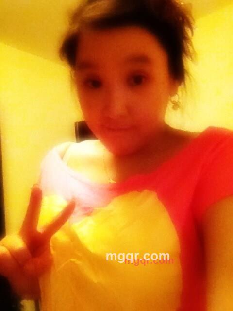 丰满性感女人的第7张照片