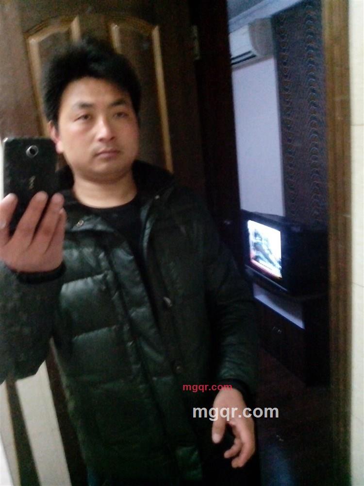 阳光下的我m的第1张照片