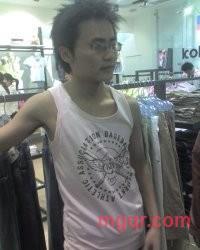 三分之一男人的第2张照片