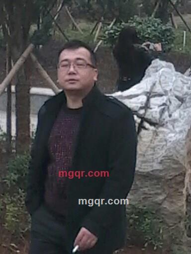 孤寂空虚的第2张照片