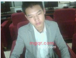 至少还有我可以陪你的第3张照片