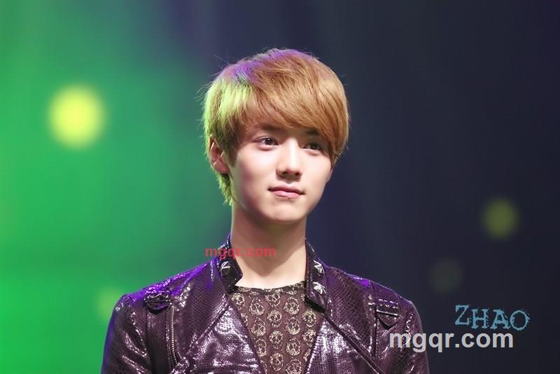 爱你不变的的第1张照片