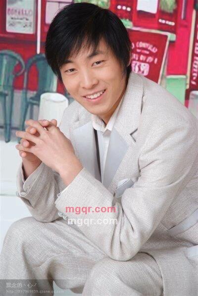 蓝色飞渡的第1张照片